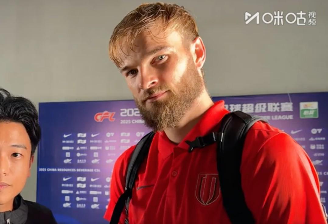 提莫-莱切特：过去一周因伤没有合练，庆祝动作是灵光一闪